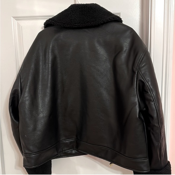 💫Aviator•NWT•GAP• Black Sherpa lined Faux Leather Jacket•Sz XL $168 Retail💫 - Picture 11 of 13